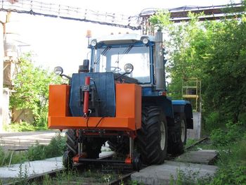 Универсальная путевая машина УПМ-1